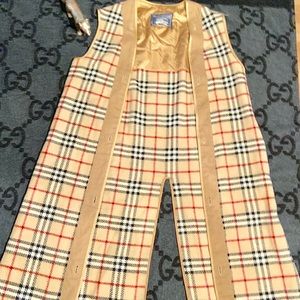 Burberry trench coat wool liner. Authentic